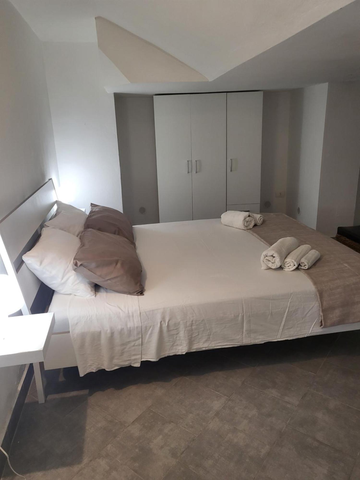 Residenza Don Camillo Villa Mondello Bilik gambar