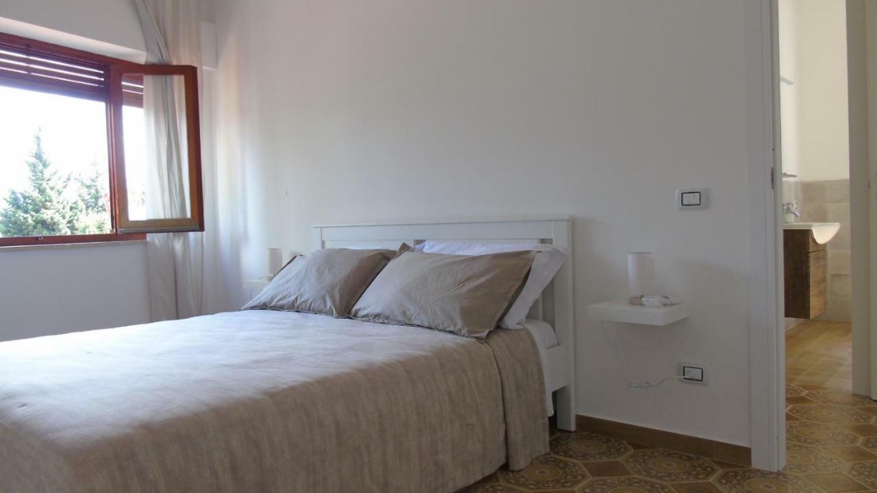 Residenza Don Camillo Villa Mondello Luaran gambar