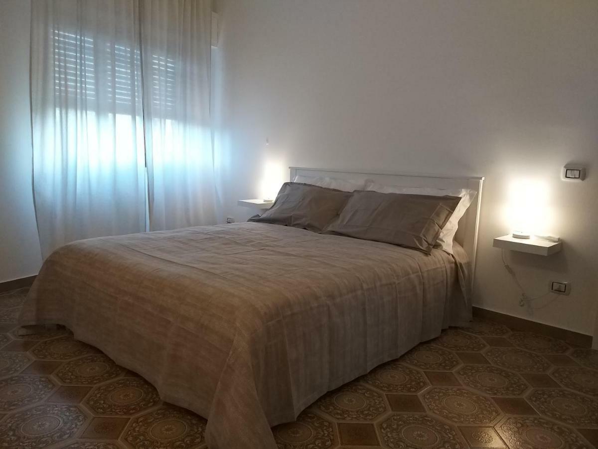 Residenza Don Camillo Villa Mondello Luaran gambar